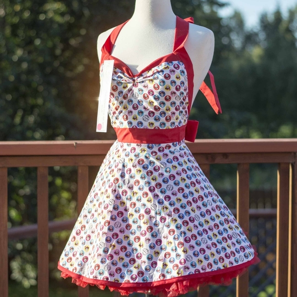 Where's Waldo Handmade 50's Style Pin-up apron - One of a kind! - Picture 4 of 8